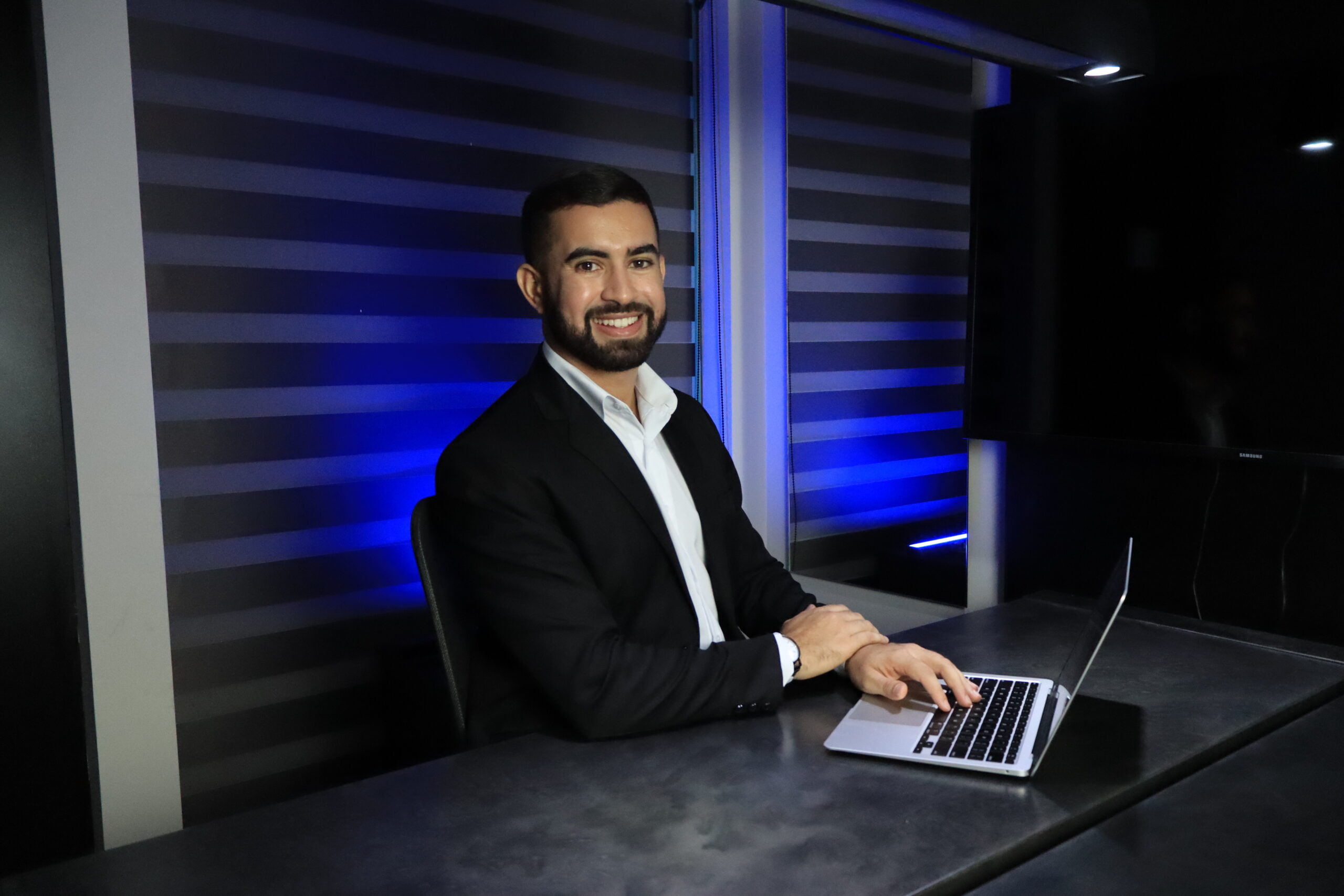 Como organizar o orçamento para começar o ano no positivo: guia completo com orientações do consultor financeiro Frank Barreiros